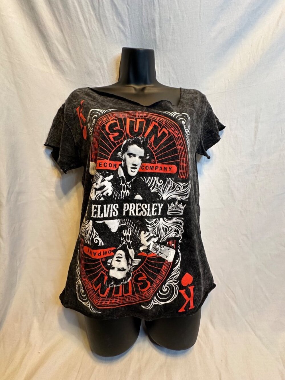 Elvis Presley Sun Records Vintage Black Distressed T-Shirt Custom Cut - King
